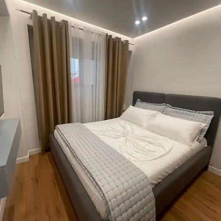 Dhuli Apartment *